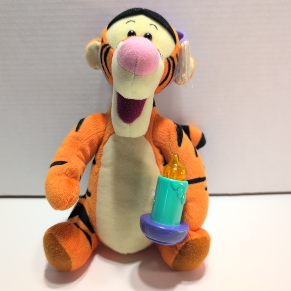 VTG 1998 Disney Mattel Winnie the Pooh Tigger Candle Night Cap Lights Up Plush - Picture 1 of 9